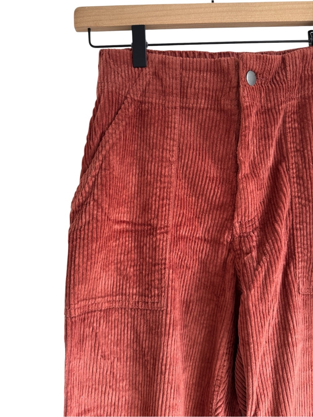 Pact Organic Cotton Whale Corduroy Wide Leg Slant Pocket Pants in Rust Size M - Picture 3 of 12